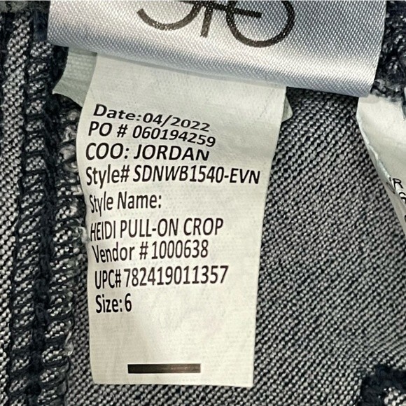 NWT Nine West Heidi‎ Pull on Skinny Crop Jeans Size 6 - Picture 8 of 9